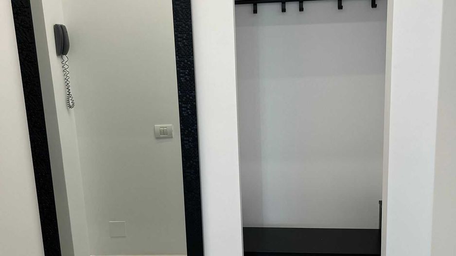 Inchiriere apartament 2 camere Unirii metrou - Poză 8