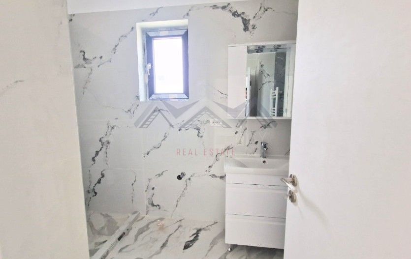 Apartament 2 camere Otopeni central | include TVA și parcare - Poză 6