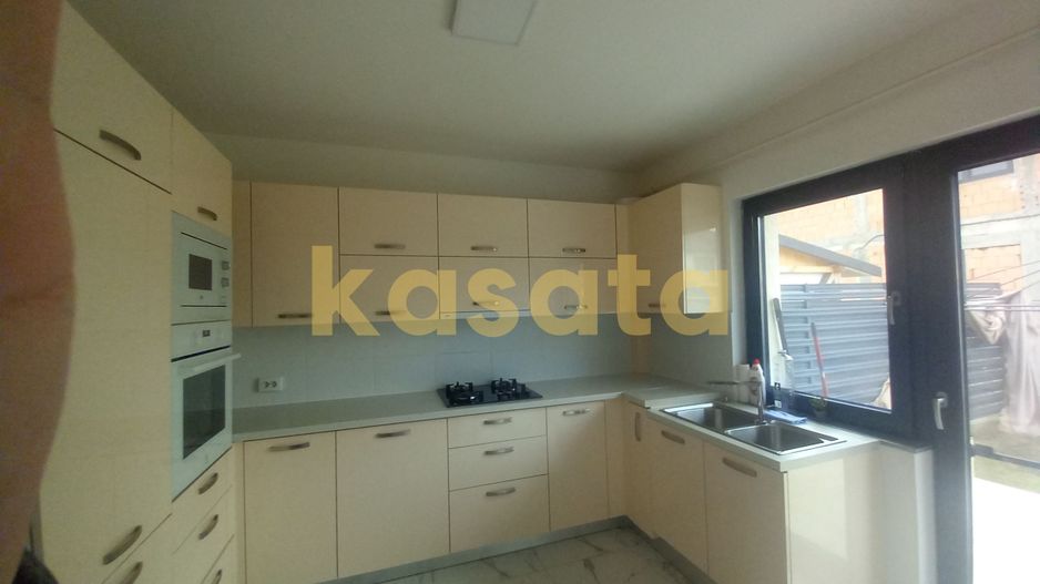 Duplex 4 camere, mobilat si utilat, 2 locuri parcare incluse - Poză 19