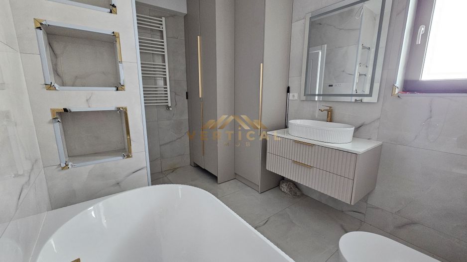 Vila 4 camere in centrul comunei Berceni - Poză 13