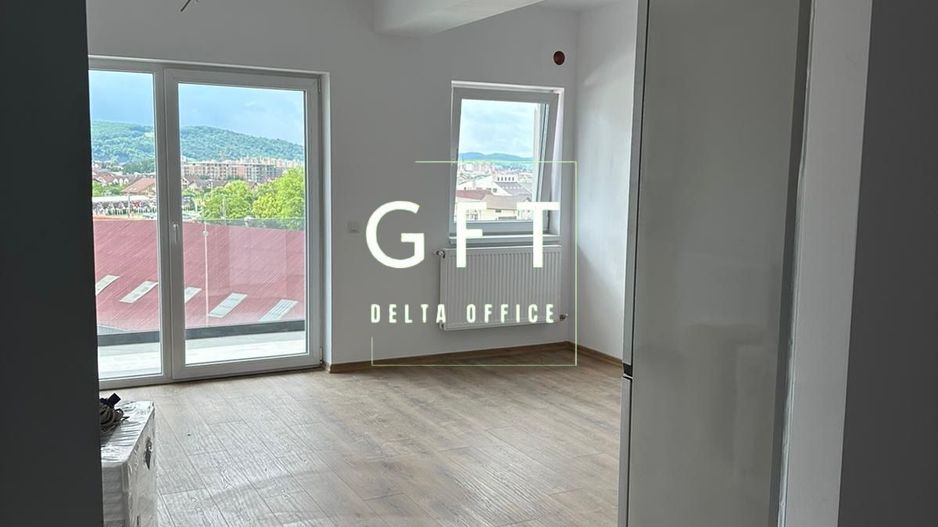 Apartament 3 camere de vanzare, zona Nord. Comision 0 % ! - Poză 3