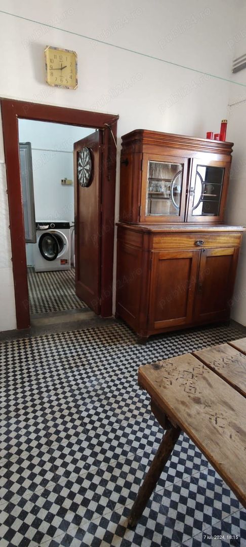 Apartament cu 2 camere in Zona Centrala - Poză 3