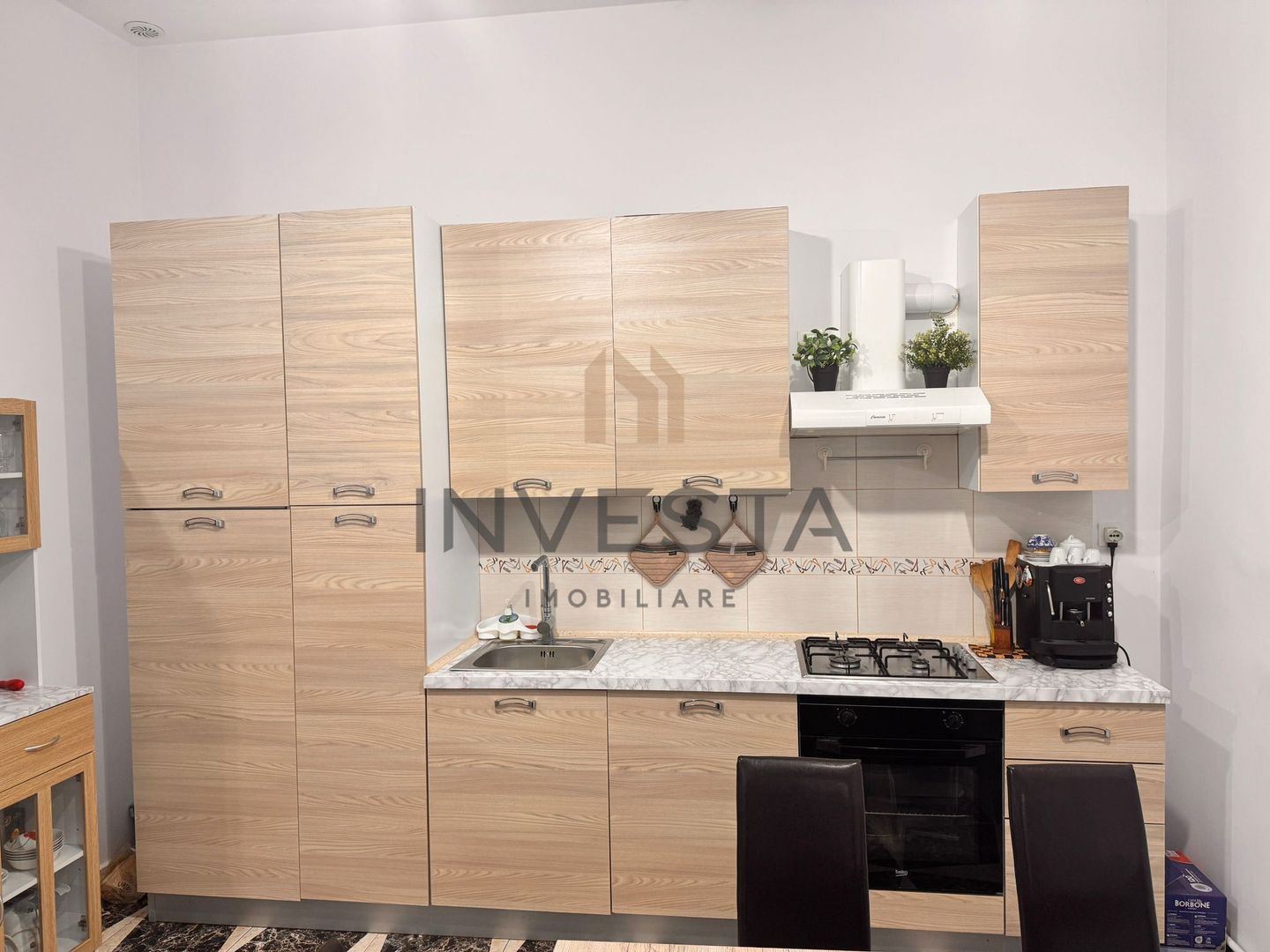 APARTAMENT ULTRACENTRAL 3 CAMERE BULEVARDUL EROILOR - Poză 4