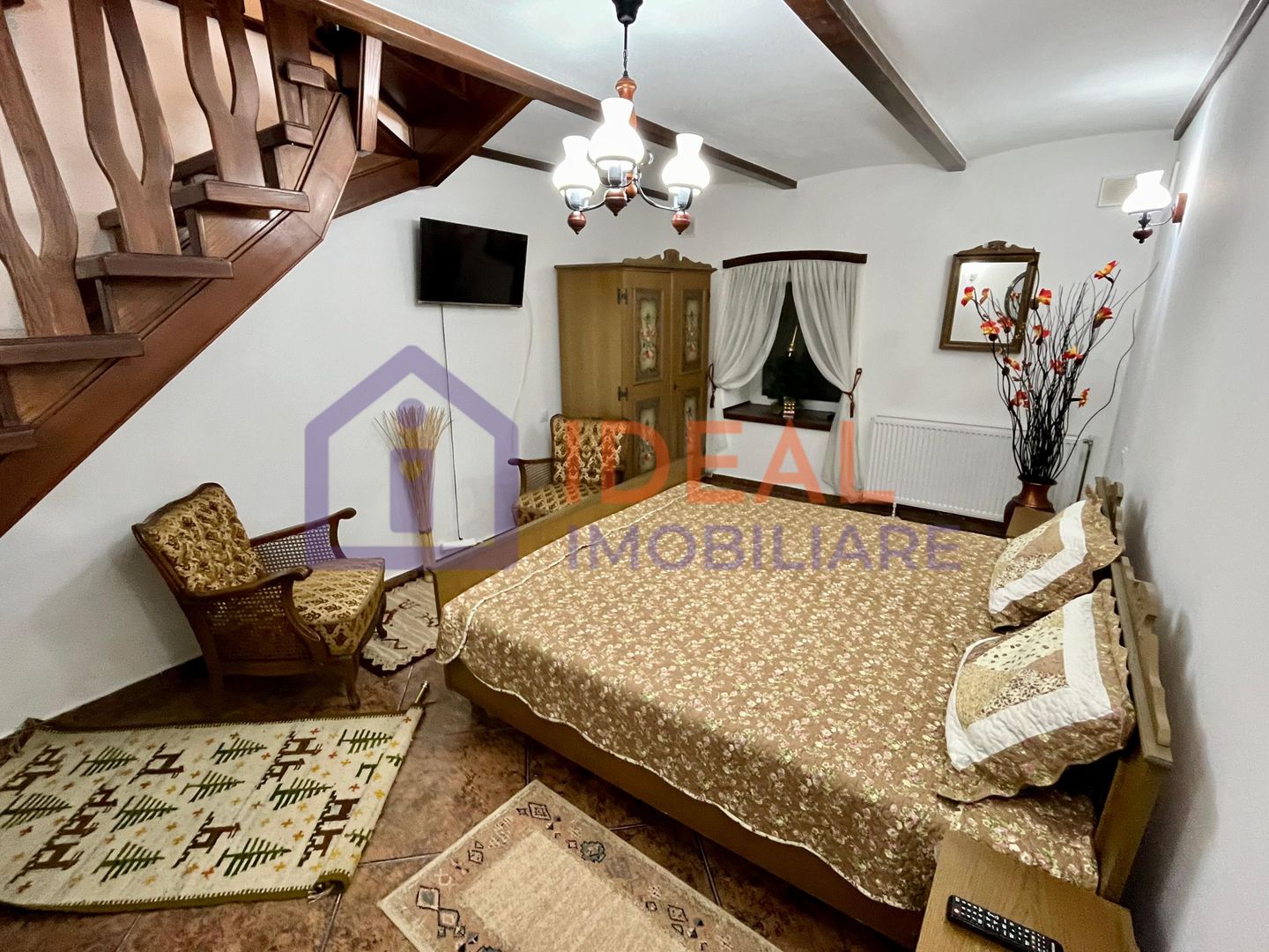 Apartament 2 camere spațios și luminos de vânzare – zonă ultracentrală - Poză 3