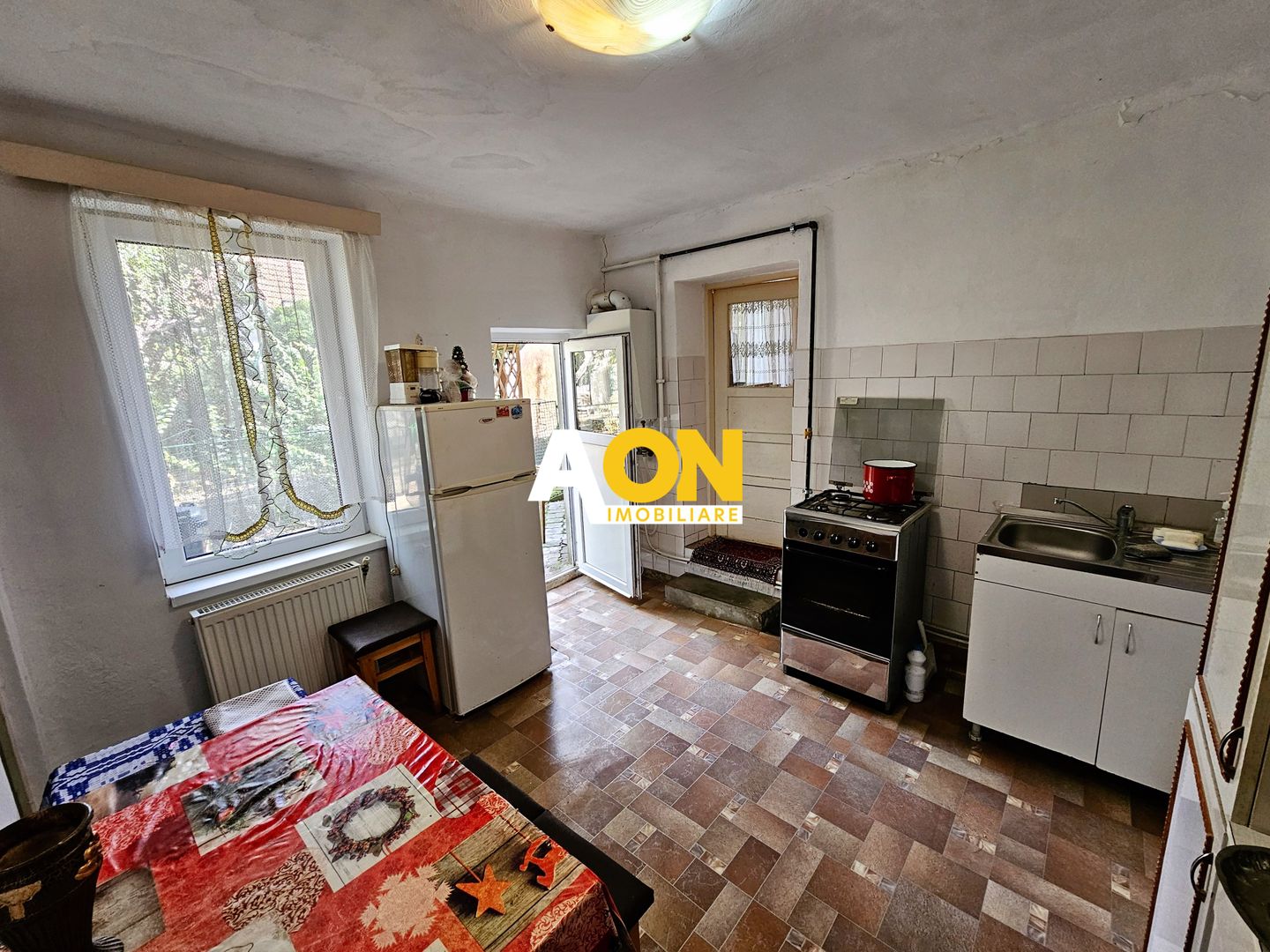 Casa 3 camere, bucatarie, baie, 183 mp teren - Poză 13