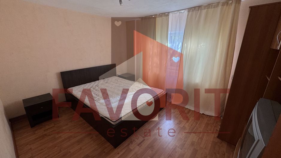 Disponibil imediat. Etaj 1. Centrala proprie. Vedere pe 2 parti. - Poză 12