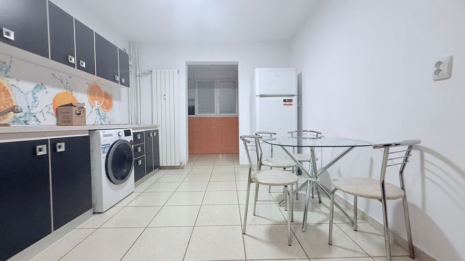 APARTAMENT ULTRAMODERN DECOMANDAT BLOC 1980 LUJERULUI - Poză 2