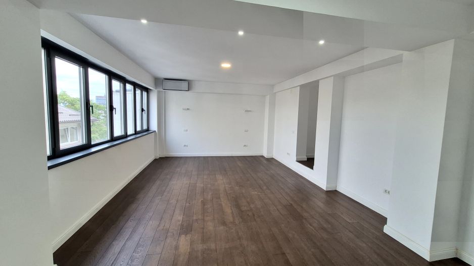 Apartament premium 2 camere 76,70 mp utili + terasa 17,50 mp Polona comision 0% - Poză 4
