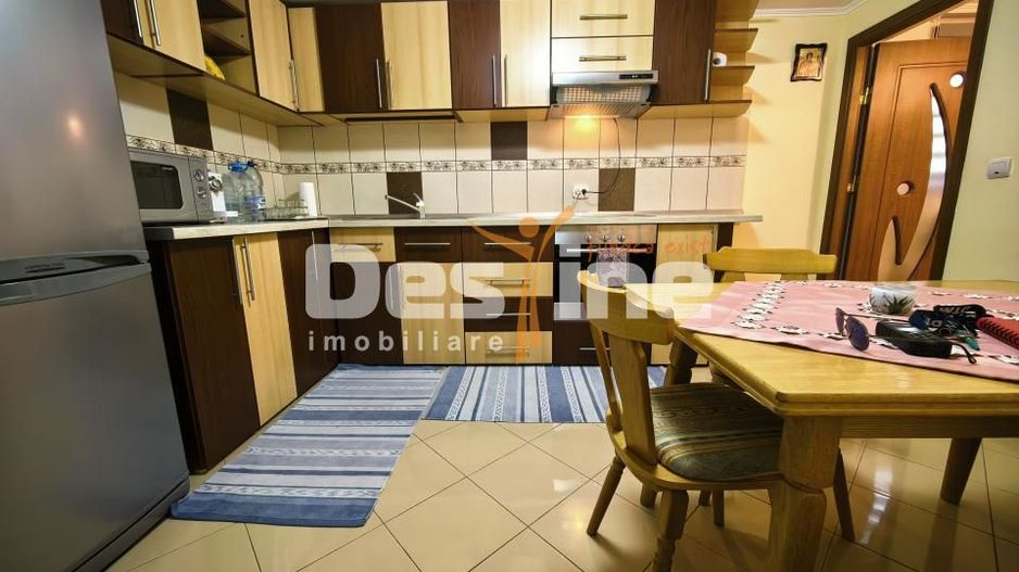 Casă individuală 4 camere 2 garaje 150 mp + anexa și gradina - Poză 10