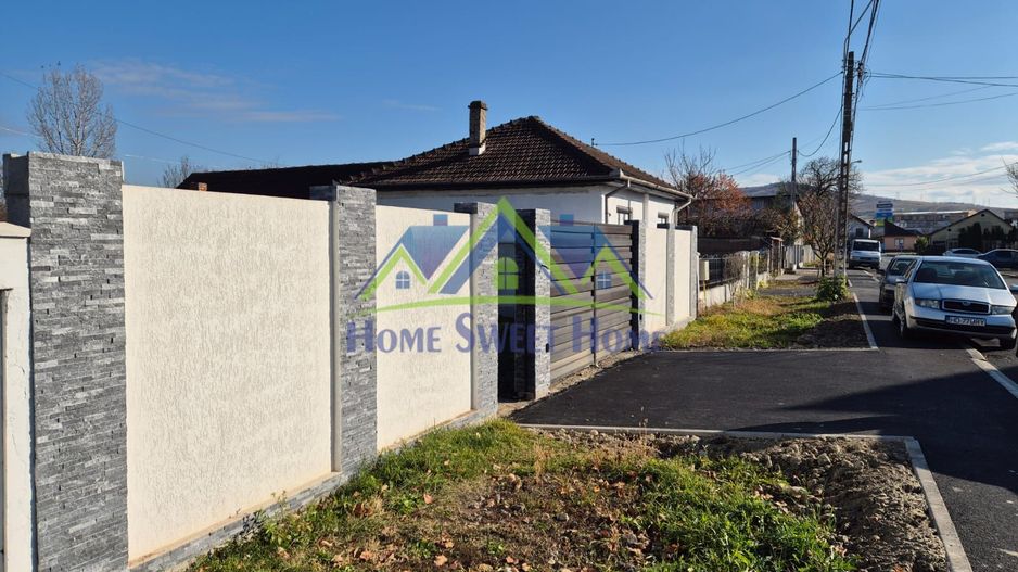 Teren 319 mp – zona Buituri Hunedoara (Petofi Sandor) – Gard nou, porț - Poză 2