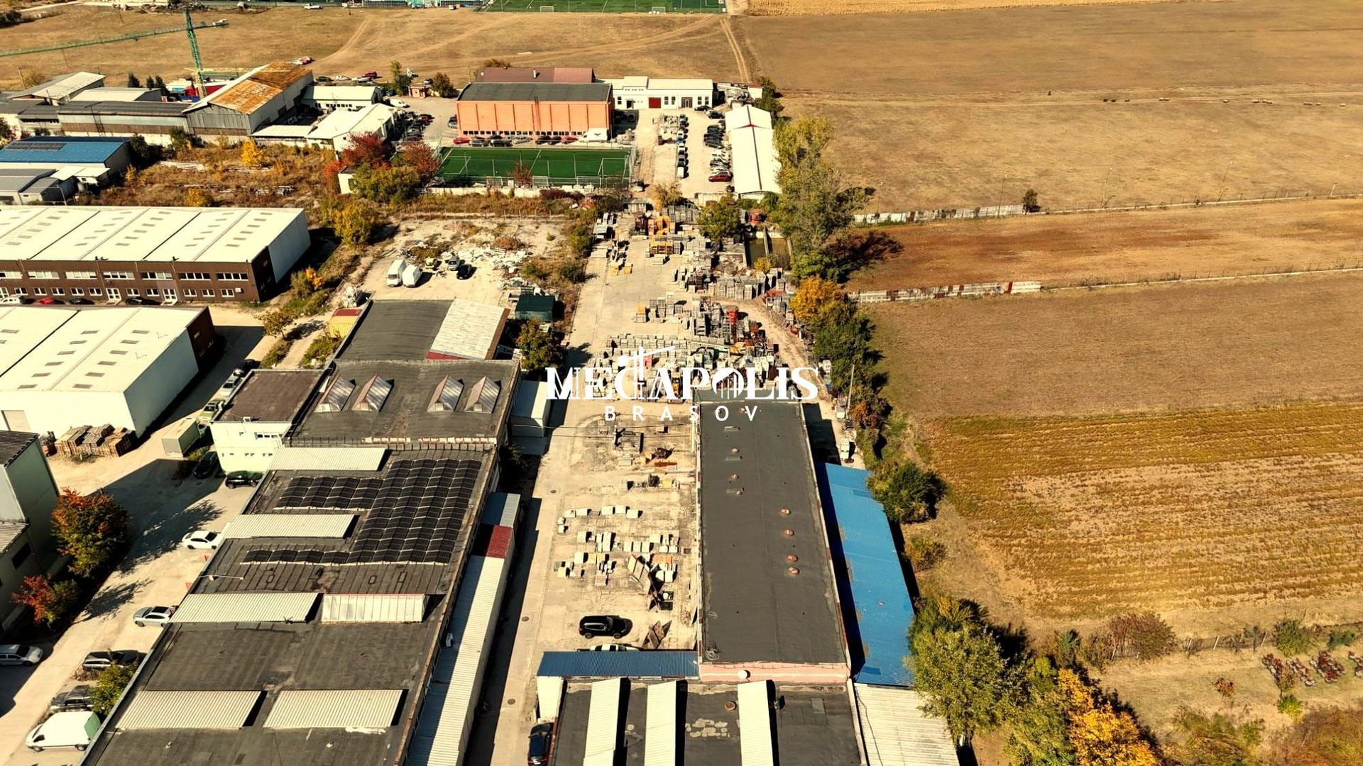 SPAȚIU INDUSTRIAL CU HALĂ ȘI DEPOZITARE - Poză 3