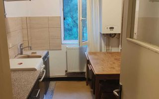 Apartament 2 camere de vânzare în Podu Roș, etaj 1, semidecomandat - Poză 6