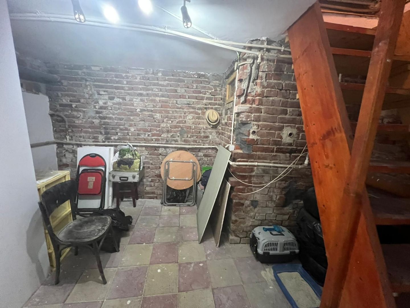 Apartament cochet cu 2 camere și curte individuală – Str. Măcelari - Poză 11