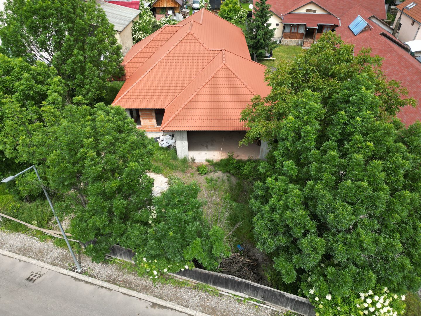 Casă de vânzare 260 mp utili + 1052 mp teren in centrul orasului Covasna - Poză 28
