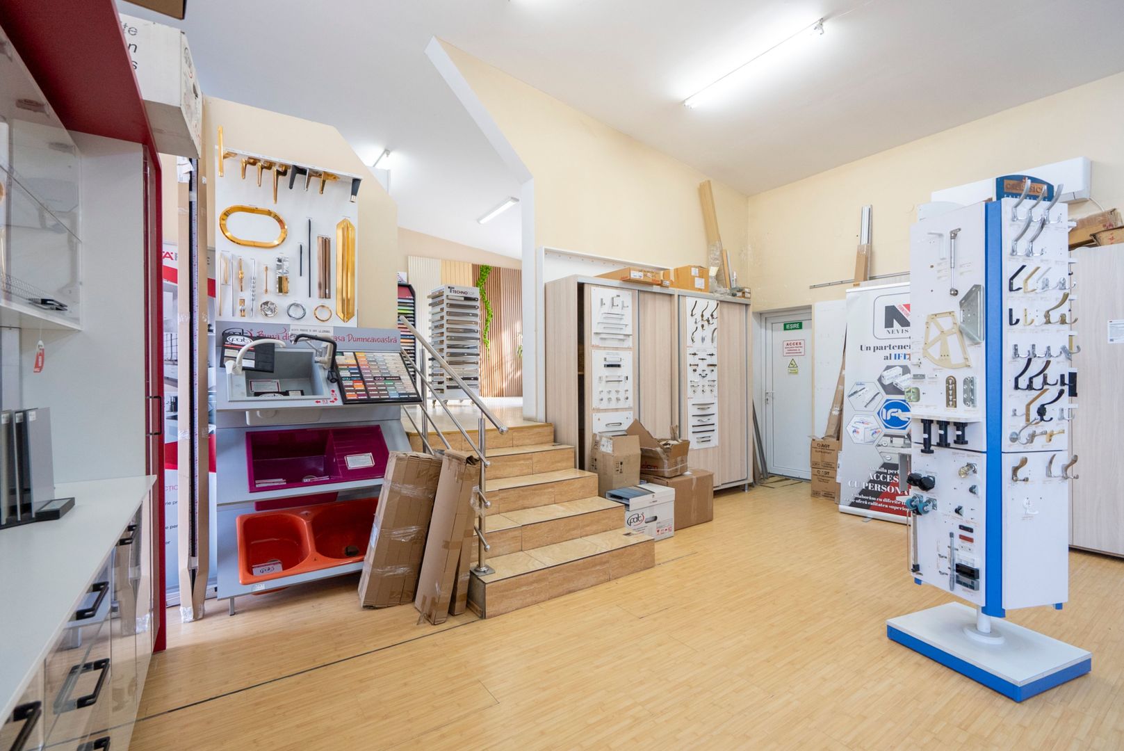 Spatiu Comercial, cu depozit, locuri de parcare, Iosia - Poză 9