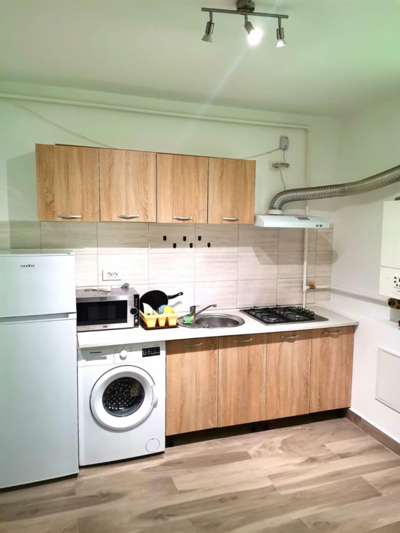 De vanzare garsoniera in Zona Militari - Poză 3