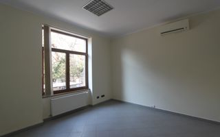 Birouri în vila - zona Balcescu - Poză 19