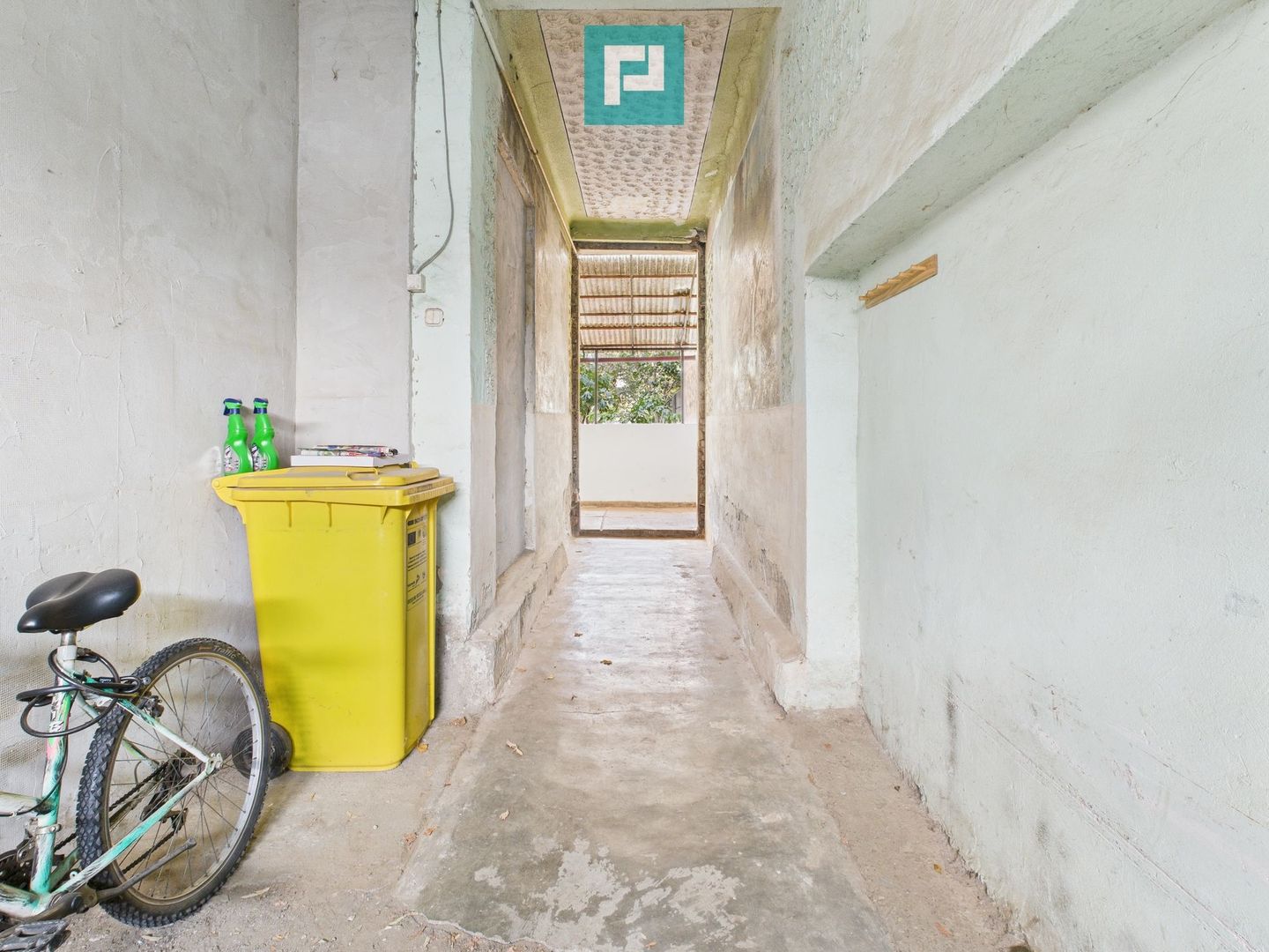 Casa cu 4 camere zona Funcționarilor - Poză 15