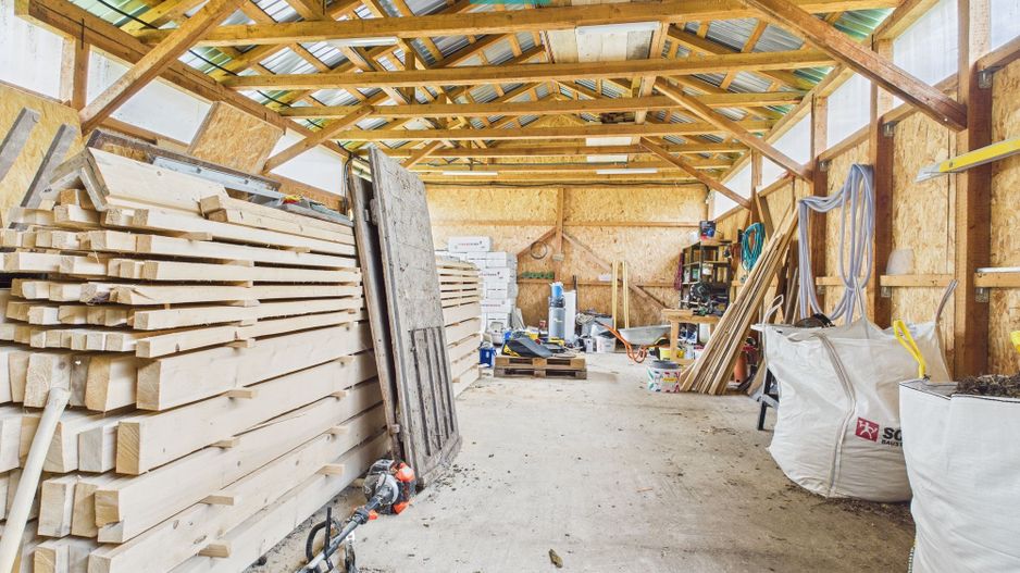 Casă cu teren generos Vărădia de Mureș - Stejar - Poză 35