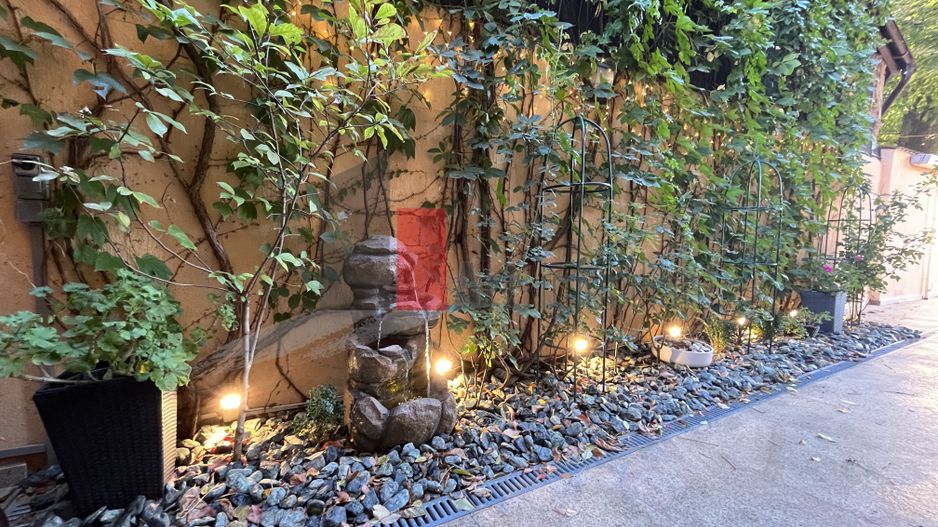 Vila "RIFINITA", Unirii-Piata Alba Iulia, intri si te indragostesti pe loc de ea - Poză 2