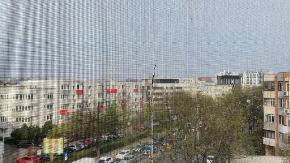 Inchiriez Ap 2 cam zona foarte buna AUREL VLAICU 2 min MALL PROMENADA! - Poză 9