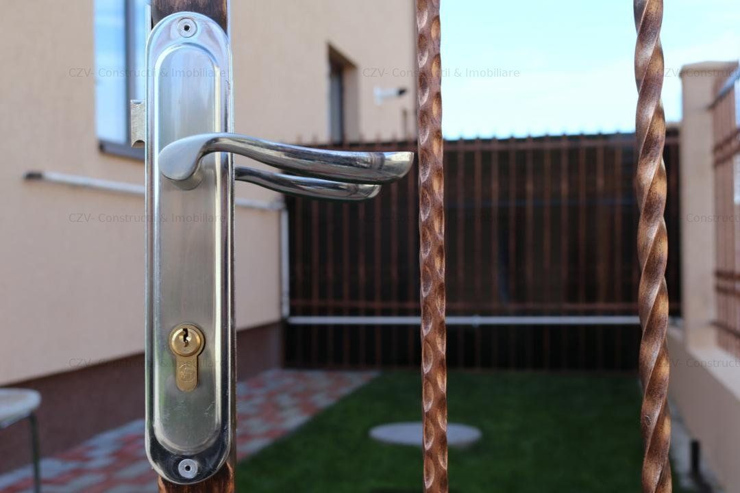 Predare la Cheie, Curte Amenajata, Toate Utilitatile in Uz - Poză 20