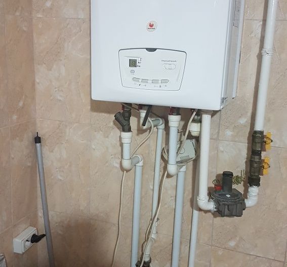 Proprietar vând ap. 4 camere - Poză 1