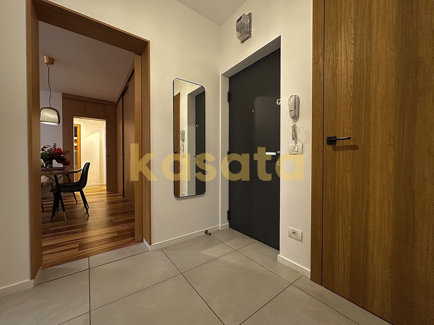 Apartament 4 Camere 🏡 | Etaj 1/6 🏢 | Fără Risc Seismic ✅| Boxă - Poză 6
