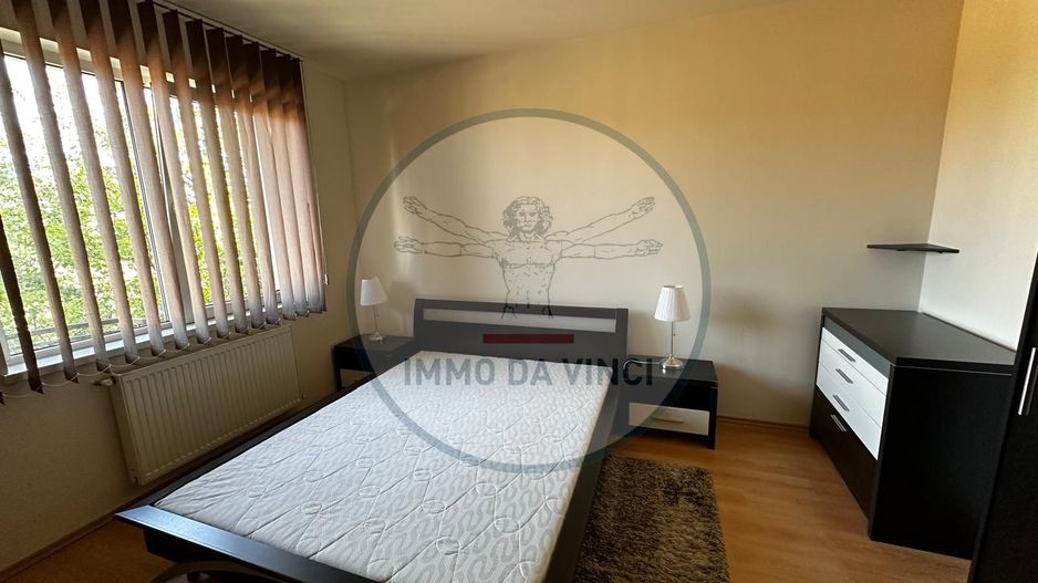 Apartament 2 camere semidecomandat Zona Gheorgheni cu garaj subteran - Poză 1