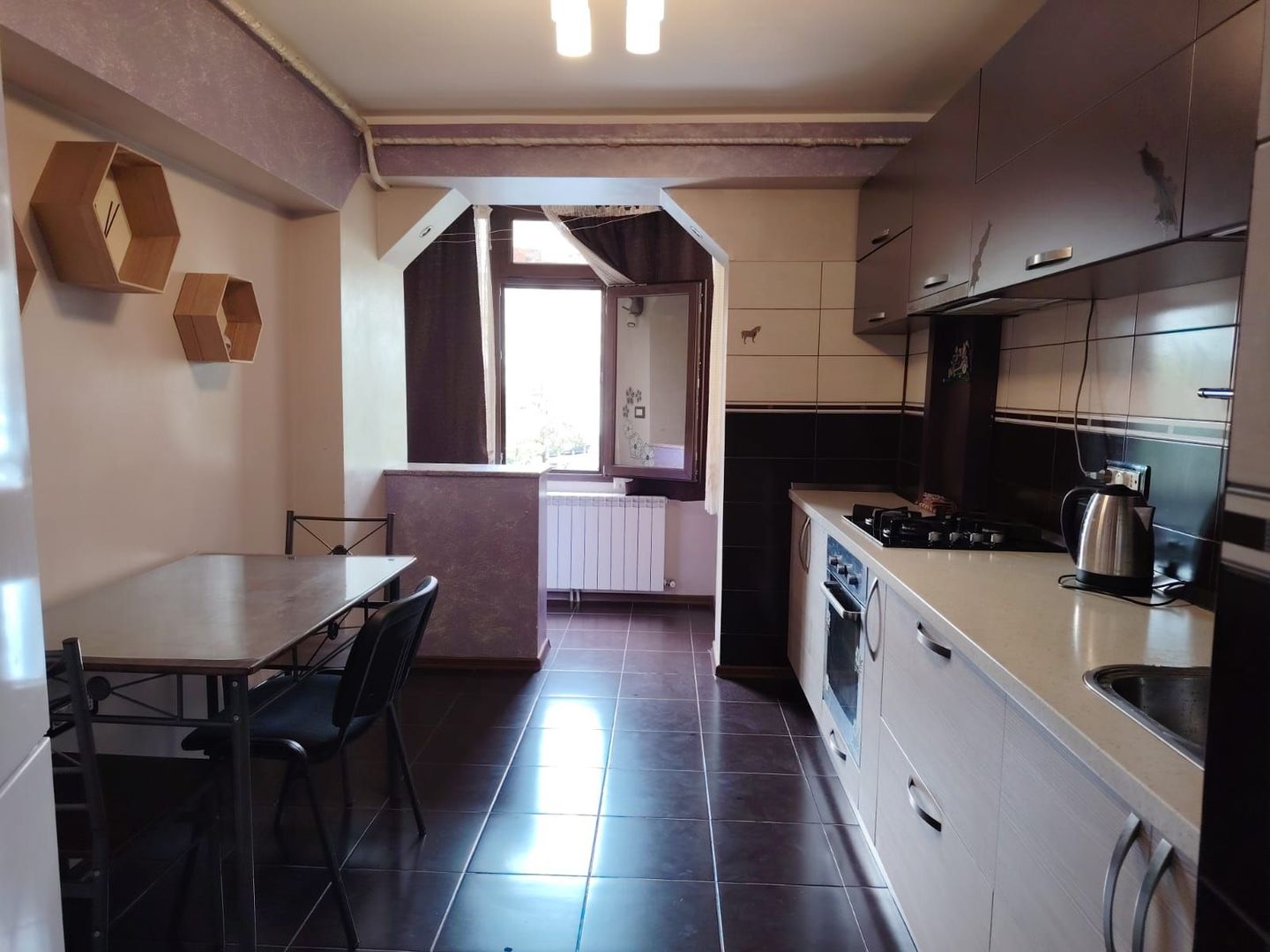 Inchiriez apartament  camere Tiglina 1. - Poză 2