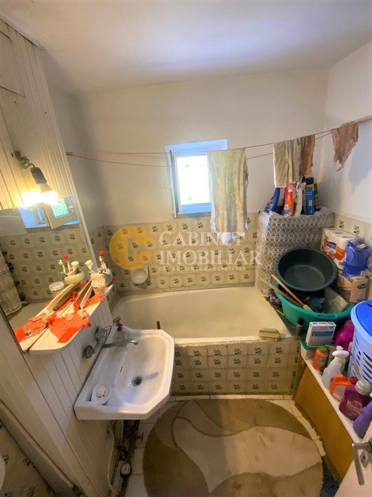 Etaj 2,  apartament cu 2 camere decomandat zona Galata-Lidl - Poză 5