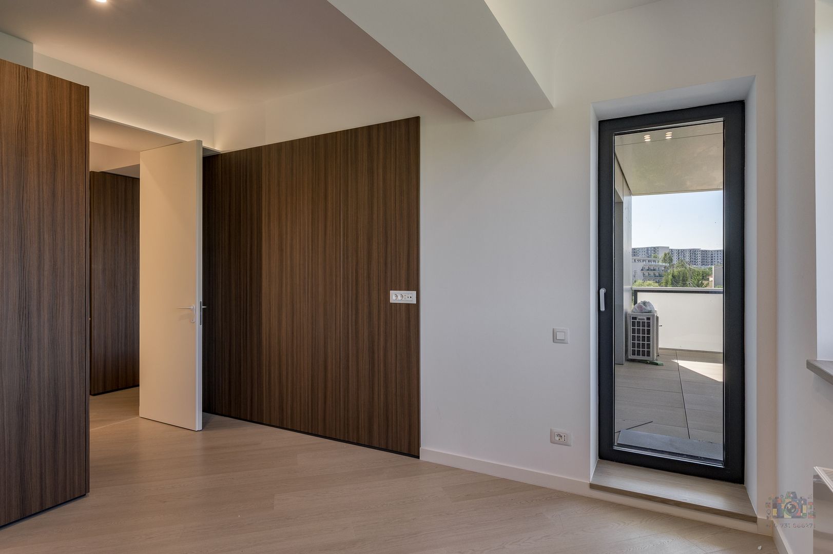 Cortina North | 3 camere lux, parcare subterană și boxă - Poză 23