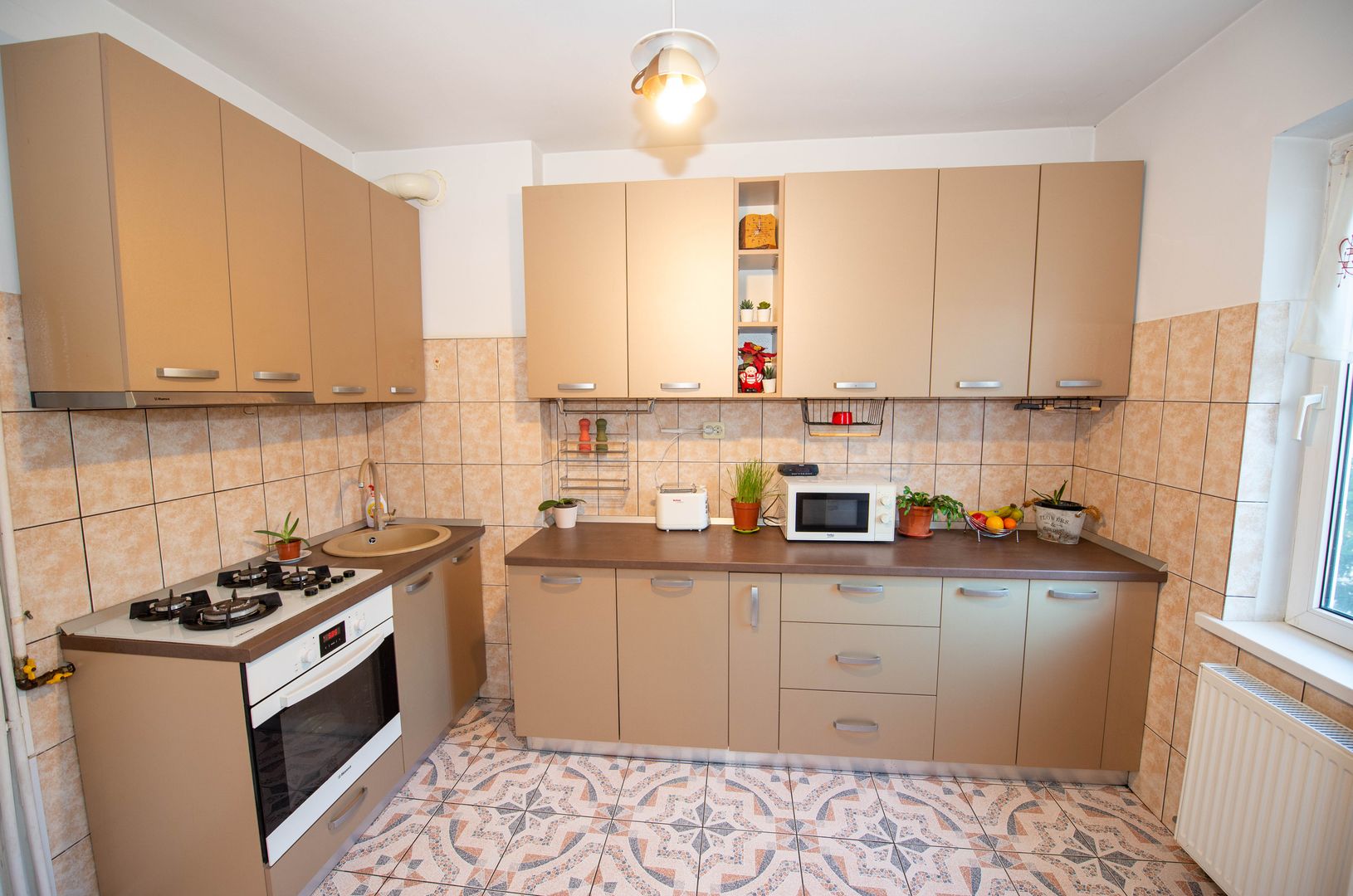 Apartament cu 2 camere de vanzare Metrou Grivita Strada Stefan Stoika - Poză 3