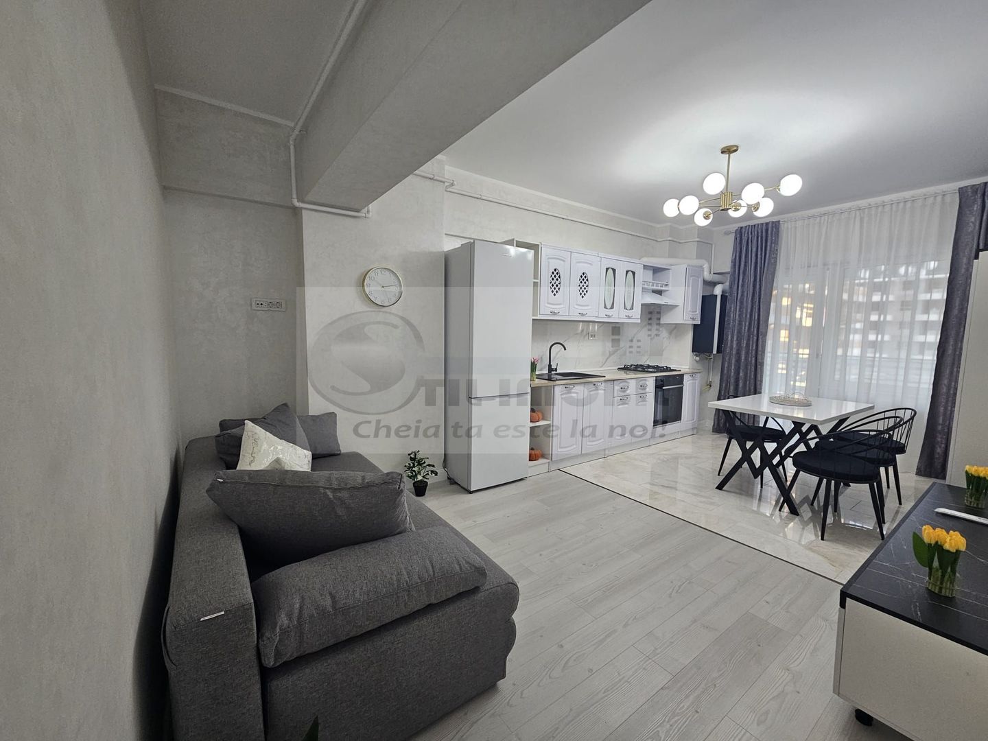 Apartament modern 2 camere - Royal Town - Copou - Poză 3