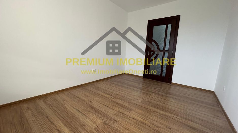 Apartament 3 camere  2 băi | renovat 2025 | parcare - Poză 11