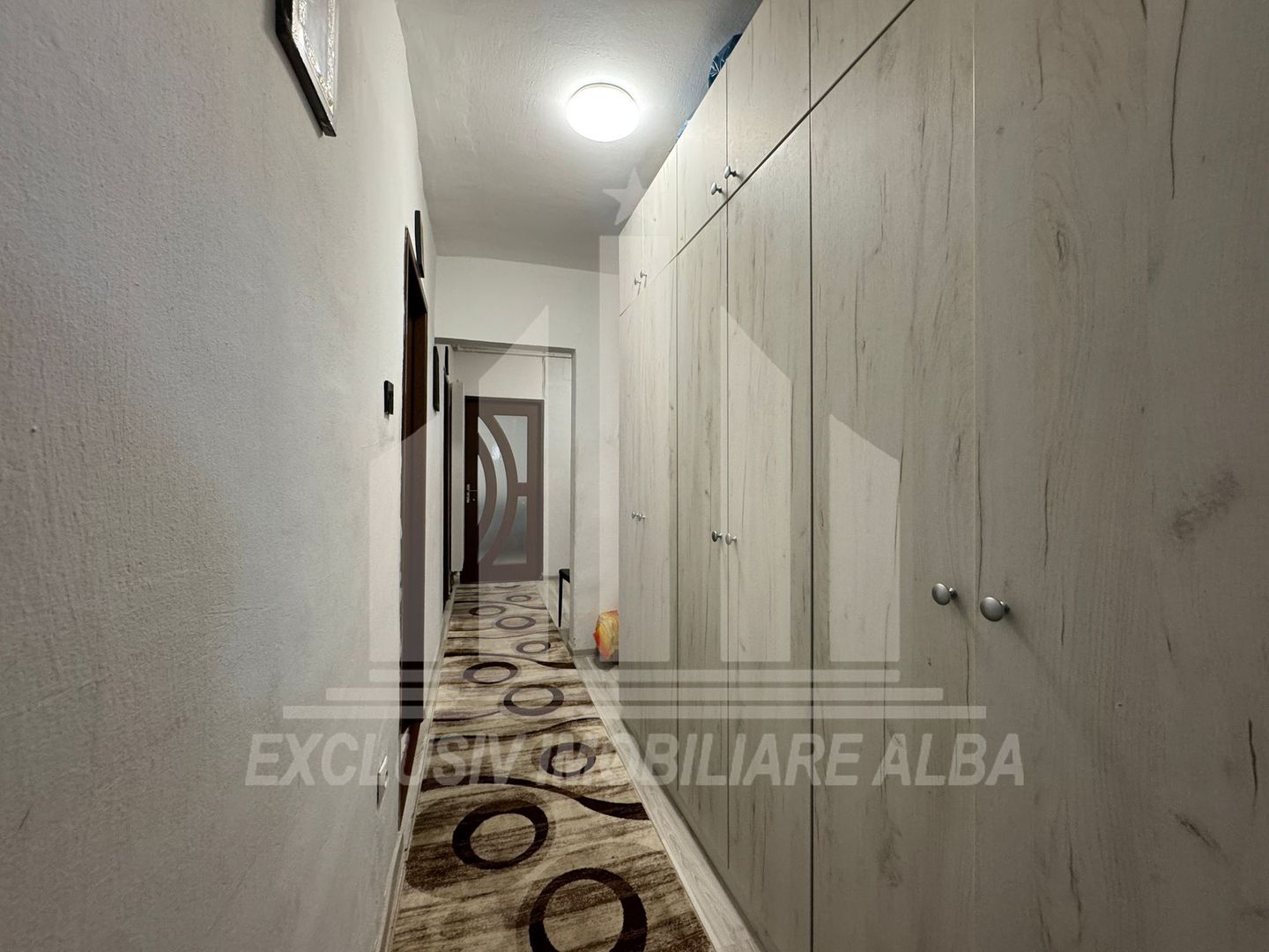 Apartament 3 camere decomandate | 67 mp | Curte | Cetate - Poză 3