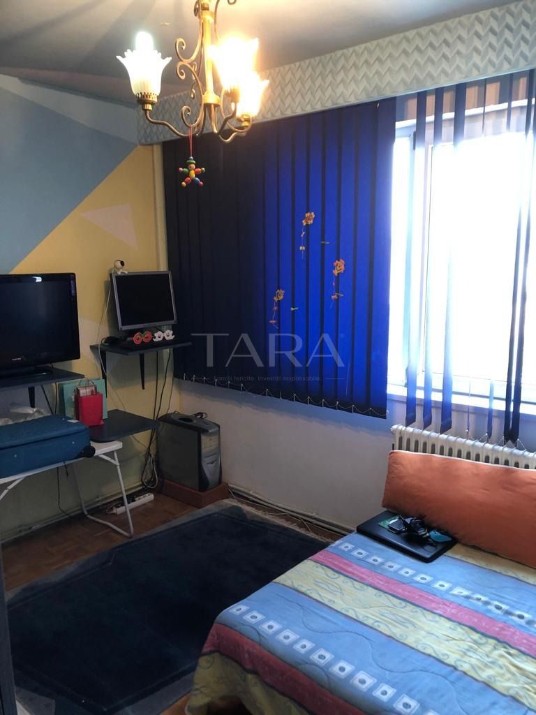 Apartament 3 camere Piața Abator, decomandat, priveliște panoramică. - Poză 4