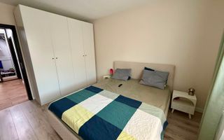 4 CAMERE DECOMANDAT--ETAJ+MANSARDA AMENAJATA--BLOC TIP VILA - Poză 3