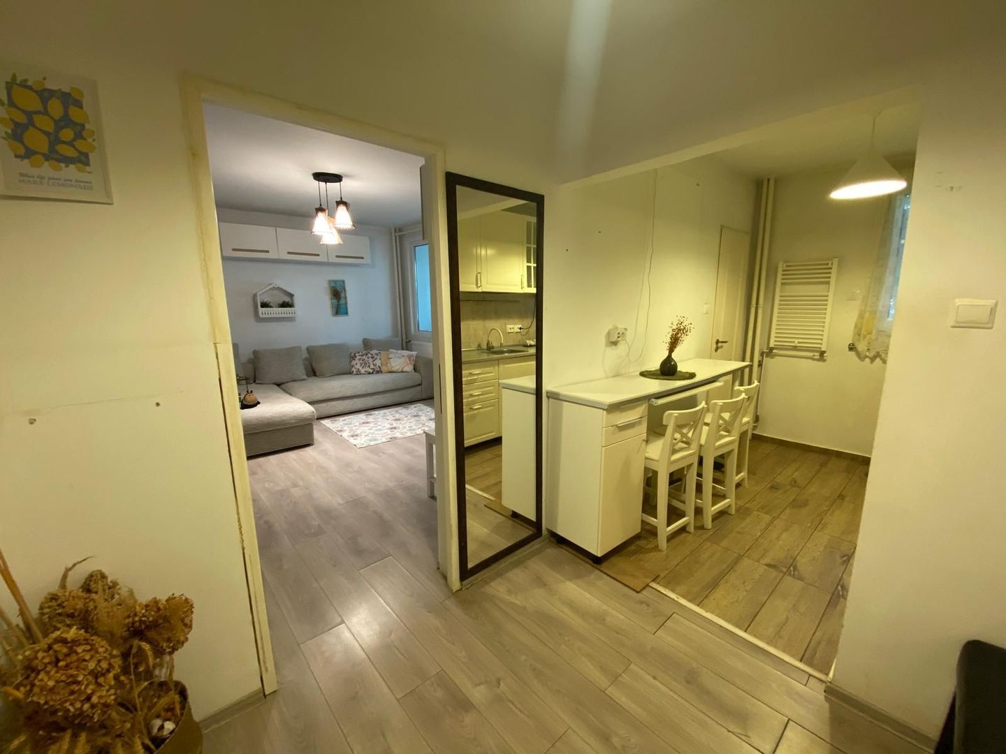 Apartament Dristor - Metrou - Loc De Parcare - Boxa - Poză 1