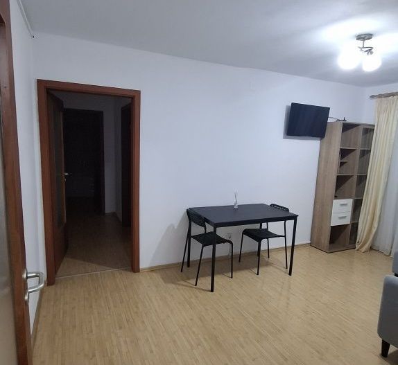 Spitalul Judetean | 3 Camere | Etaj 1 | Bloc izolat | - Poză 6