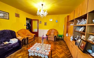 Apartament cu 3 camere decomandate, 2 bai,zona casa Vikingilor! - Poză 1