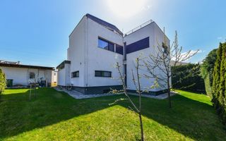 Casa individuala, 5 camere, garaj, teren 648 mp, panorama, cartierul Europa - Poză 2