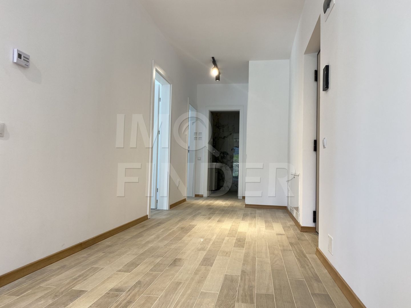 Apartament de Top - 3 camere Andrei Muresanu,  72 mp, finisat - Poză 3
