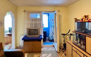 Apartament 2 camere de vânzare | zona Cuza Vodă | disponibilitate imediată | - Poză 9