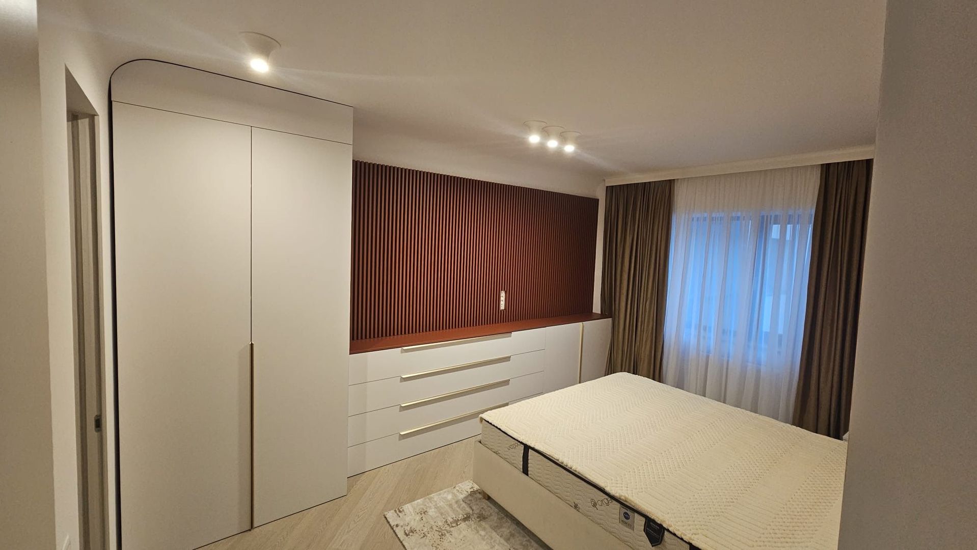 Apartament 3 camere superb mobilat – Pipera- Cortina North| Loc de parcare&boxă - Poză 10