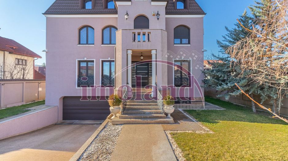 Vila cu piscina si garaj - 6 dormitoare - Pantelimon - Poză 3