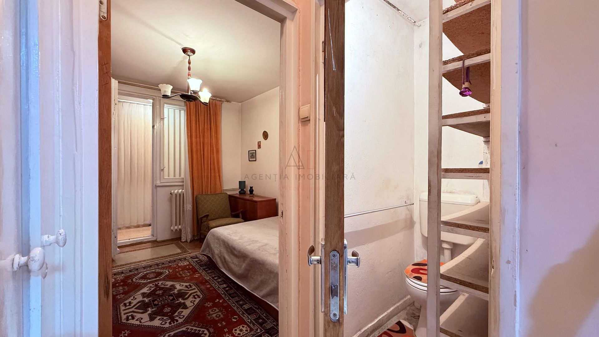 3 Camere | 9 min Metrou Titan - Poză 3