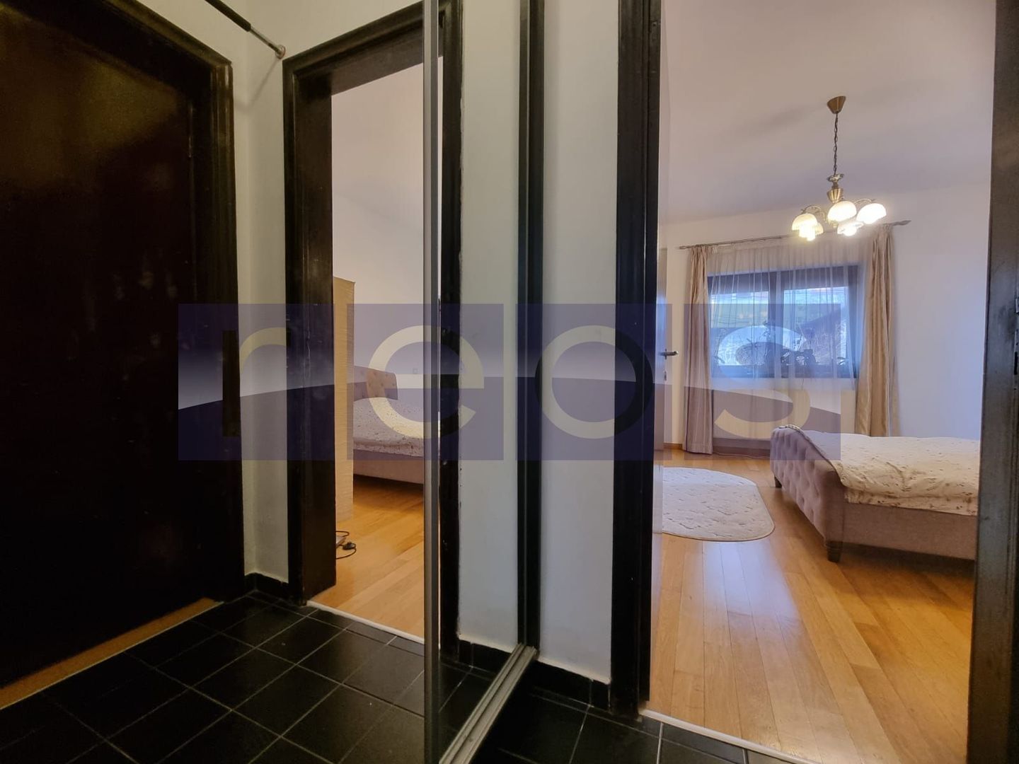 VANZARE- 9- CAMERE (S+P)- VILA -COTROCENI - Poză 27