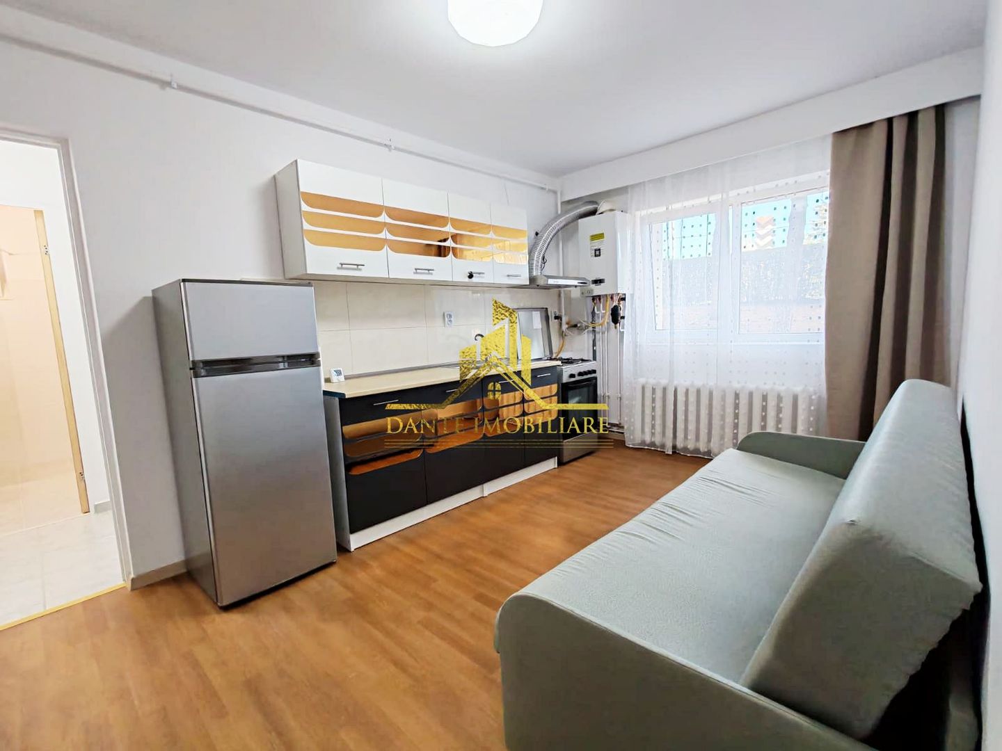 2 camere, decomandat, TOTUL NOU, mobilat modern, spatios, Marasti - Poză 2