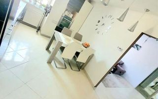 Apartament 3 camere renovat | Str. Libertății | 65 mp | - Poză 4